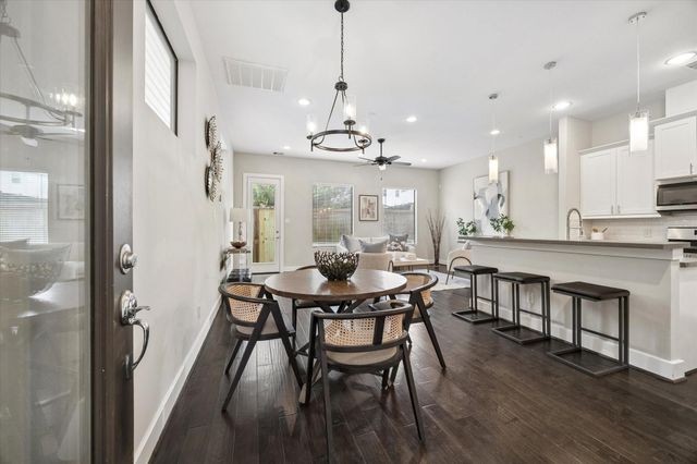 4857 Rich Oak Drive, Houston, TX 77018
