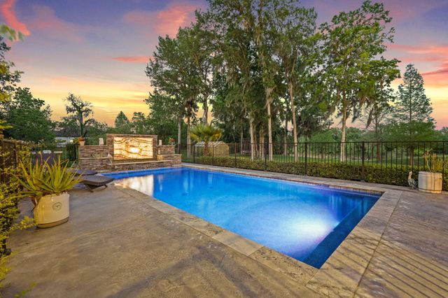 3103 Wellspring Lake Drive, Fulshear, TX 77441