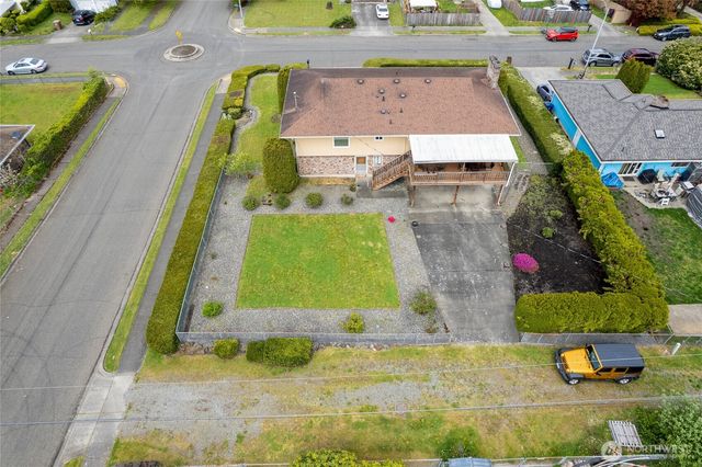 1902 E 60th Street, Tacoma, WA 98404