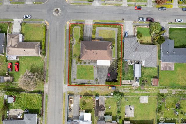 1902 E 60th Street, Tacoma, WA 98404