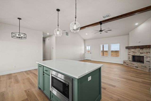 16008 N F M 179, Shallowater, TX 79363