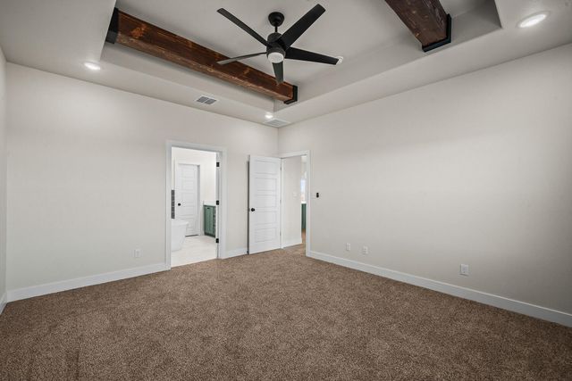 16008 N F M 179, Shallowater, TX 79363