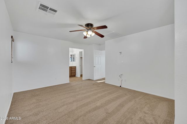 1662 S Martingale Road, Gilbert, AZ 85295