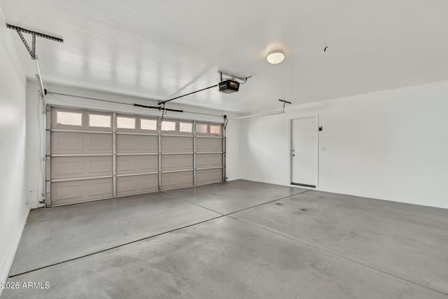 1662 S Martingale Road, Gilbert, AZ 85295