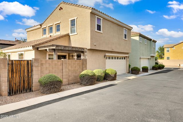 1662 S Martingale Road, Gilbert, AZ 85295