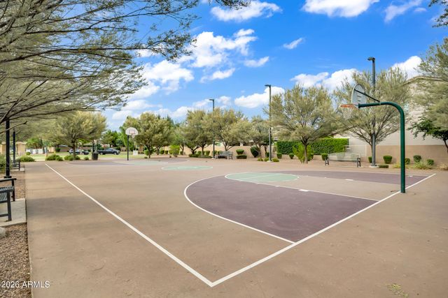 1662 S Martingale Road, Gilbert, AZ 85295