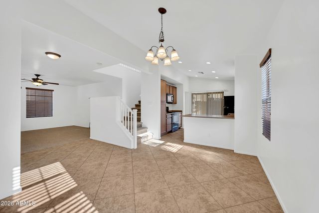 1662 S Martingale Road, Gilbert, AZ 85295