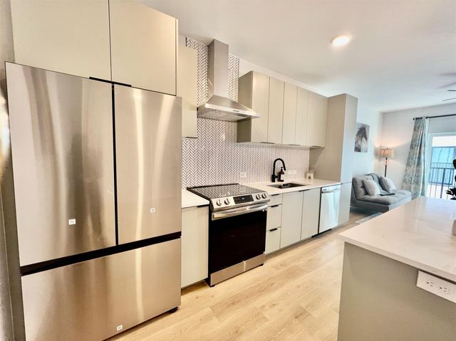 2500 Longview ST 417, Austin, TX 78705