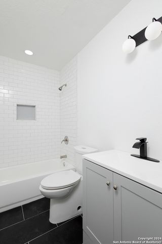 634 VENICE, San Antonio, TX 78201
