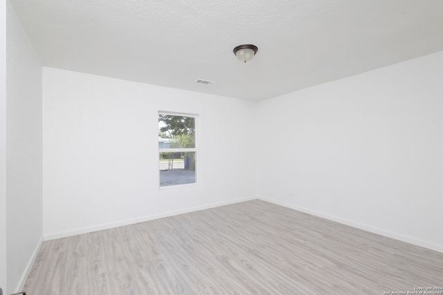 634 VENICE, San Antonio, TX 78201
