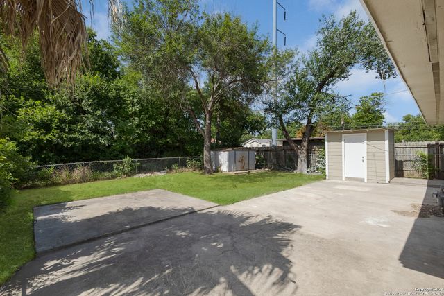 634 VENICE, San Antonio, TX 78201