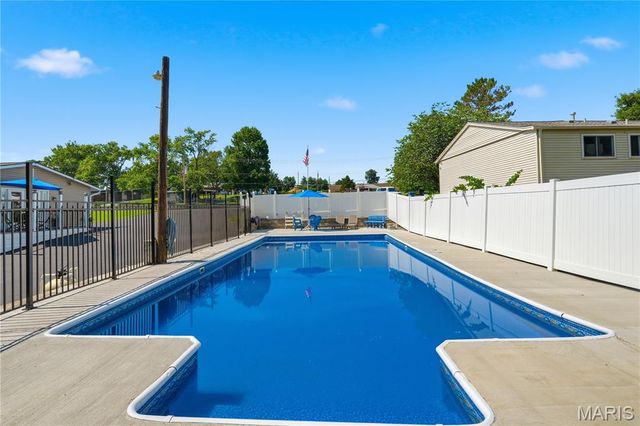 10808 Midland Boulevard, Unincorporated, MO 63114