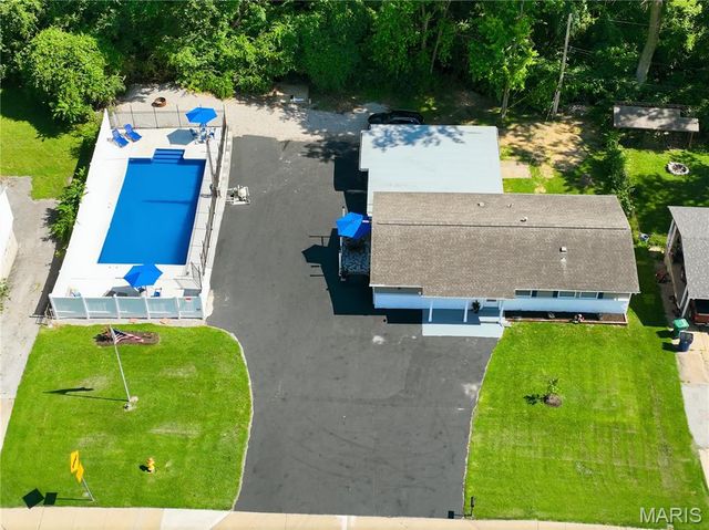 10808 Midland Boulevard, Unincorporated, MO 63114