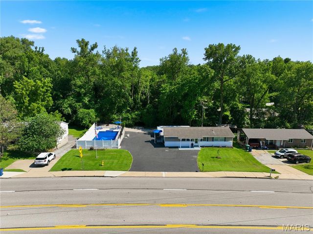 10808 Midland Boulevard, Unincorporated, MO 63114