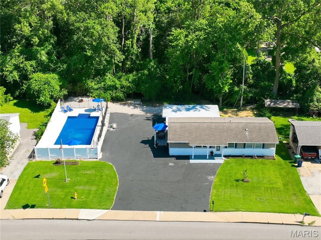 10808 Midland Boulevard, Unincorporated, MO 63114