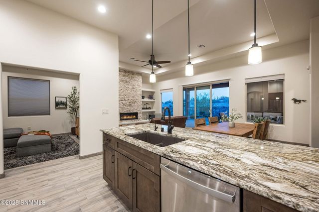 8161 Willow Bloom Circle, Las Cruces, NM 88007