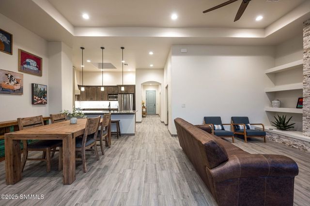 8161 Willow Bloom Circle, Las Cruces, NM 88007