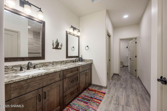 8161 Willow Bloom Circle, Las Cruces, NM 88007