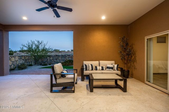 8161 Willow Bloom Circle, Las Cruces, NM 88007