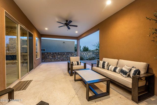 8161 Willow Bloom Circle, Las Cruces, NM 88007