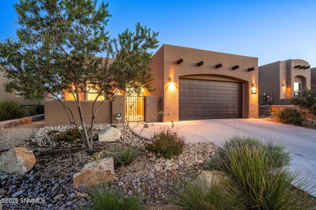 8161 Willow Bloom Circle, Las Cruces, NM 88007