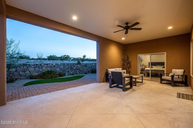 8161 Willow Bloom Circle, Las Cruces, NM 88007