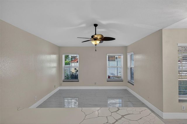 85 Citrus Park Lane, Boynton Beach, FL 33436