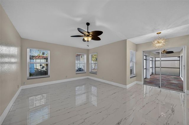 85 Citrus Park Lane, Boynton Beach, FL 33436