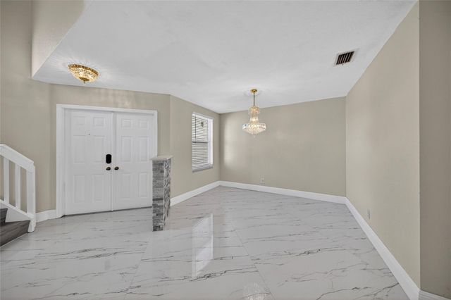 85 Citrus Park Lane, Boynton Beach, FL 33436