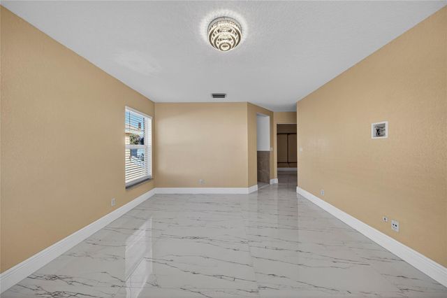 85 Citrus Park Lane, Boynton Beach, FL 33436