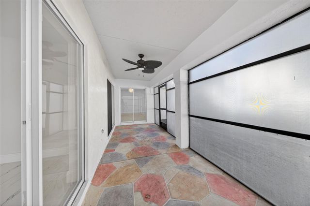 85 Citrus Park Lane, Boynton Beach, FL 33436