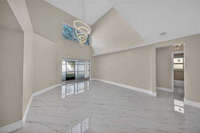 85 Citrus Park Lane, Boynton Beach, FL 33436