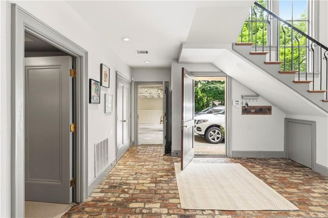 45 Montclair Drive NE, Atlanta, GA 30309