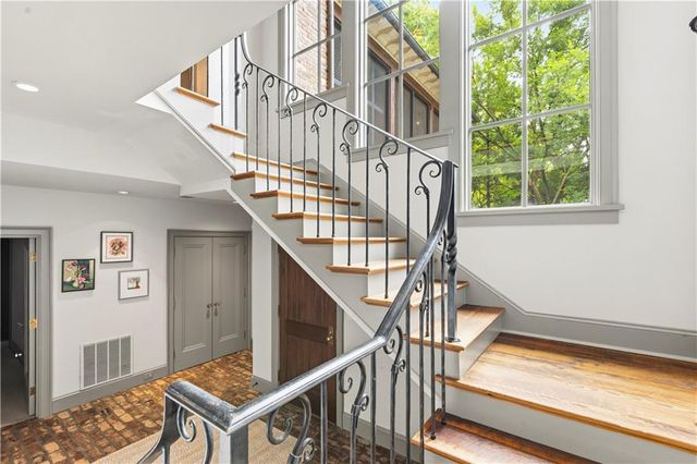 45 Montclair Drive NE, Atlanta, GA 30309