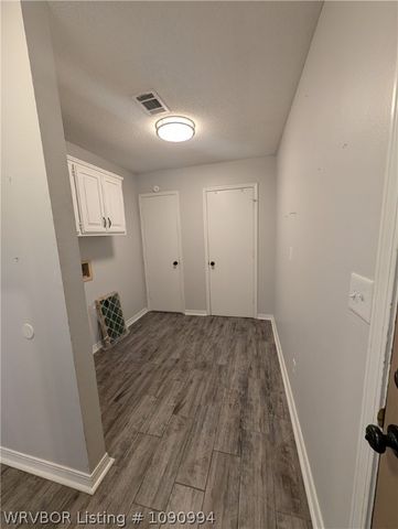 1102 8th Street, Van Buren, AR 72956