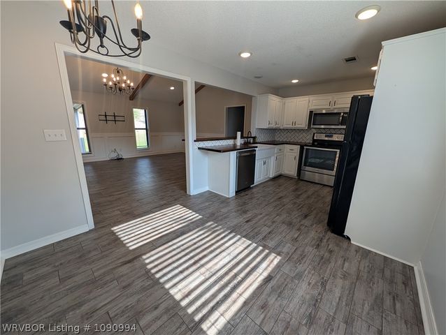 1102 8th Street, Van Buren, AR 72956