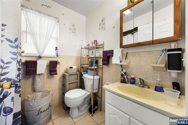 25-27 Norfolk Street, Newark, NJ 07103