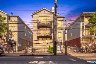 25-27 Norfolk Street, Newark, NJ 07103