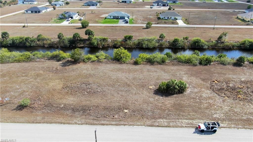 3900 NW 39th LN, CAPE CORAL, FL 33993 — exterior