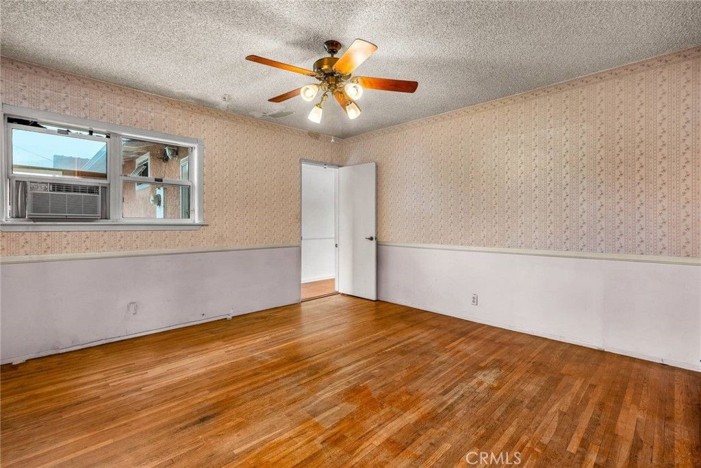 Image 18 of property listing at 11434 Lowemont Street, Norwalk, CA 90650