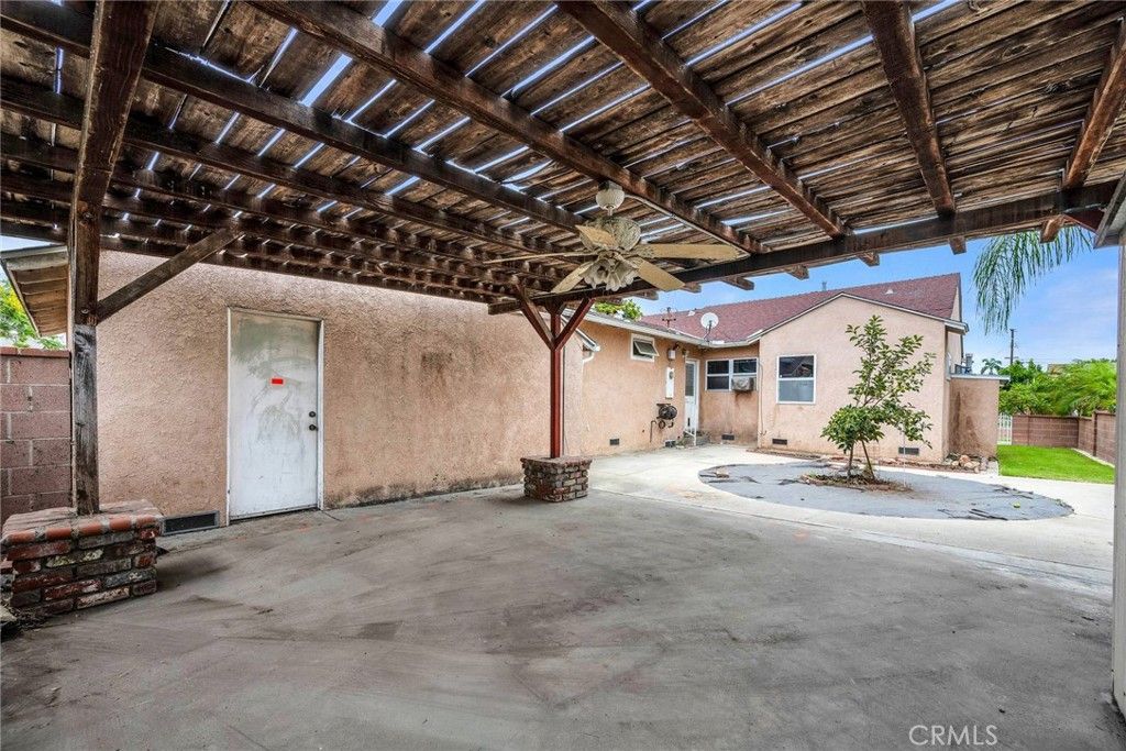 Image 26 of property listing at 11434 Lowemont Street, Norwalk, CA 90650