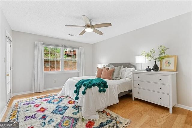 1750 Clairmont Road 18, Decatur, GA 30033
