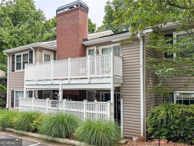 1750 Clairmont Road 18, Decatur, GA 30033