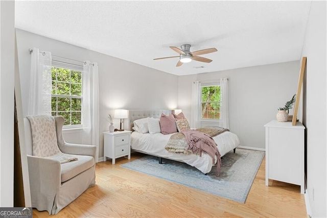 1750 Clairmont Road 18, Decatur, GA 30033