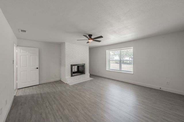 114 Wagon Wheel Lane, Wylie, TX 75098