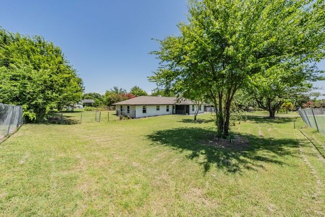 114 Wagon Wheel Lane, Wylie, TX 75098