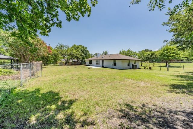 114 Wagon Wheel Lane, Wylie, TX 75098