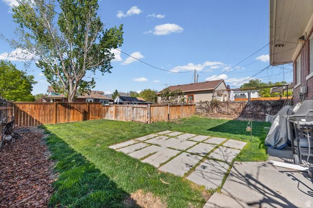 803 E COATSVILLE AVE, Salt Lake City, UT 84105