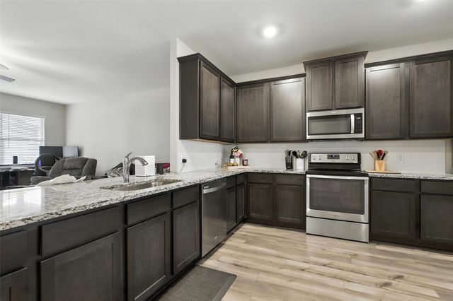 13621 Fehrman Road, Crowley, TX 76036