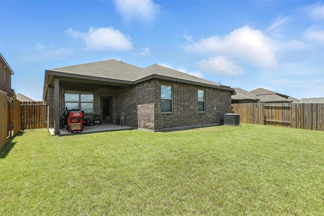 13621 Fehrman Road, Crowley, TX 76036